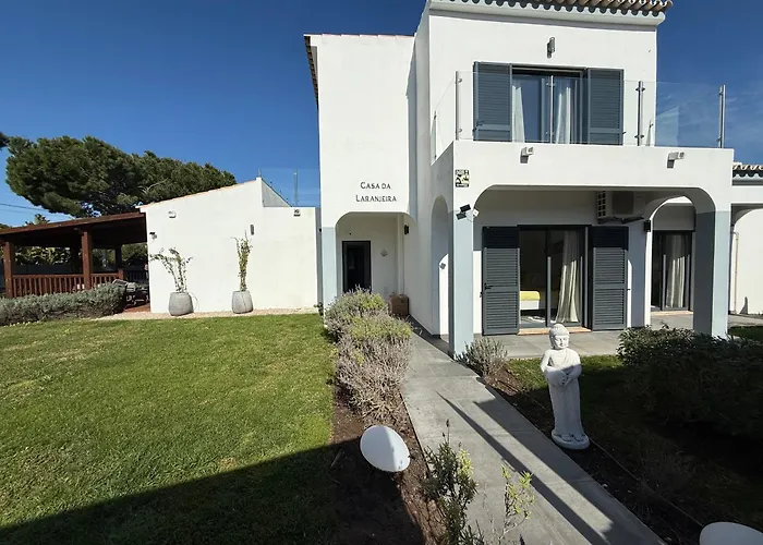 Casa Da Laranjeira- Serene 4bedroom 4bath Pool & Garden Villa, 10 Mins To Vilamoura Marina Quarteira