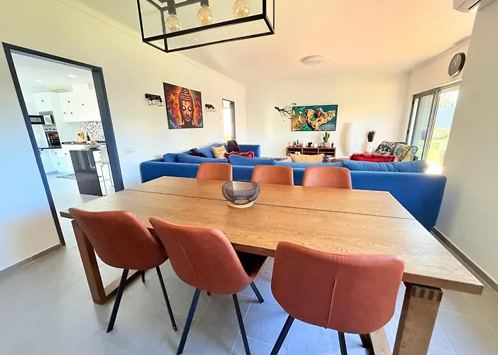 Casa Da Laranjeira- Serene 4bedroom 4bath Pool & Garden Villa, 10 Mins To Vilamoura Marina Villa *
