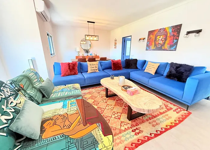 Casa Da Laranjeira- Serene 4bedroom 4bath Pool & Garden Villa, 10 Mins To Vilamoura Marina Villa Quarteira
