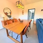 Casa Da Laranjeira- Serene 4bedroom 4bath Pool & Garden Villa, 10 Mins To Vilamoura Marina *