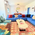 Casa Da Laranjeira- Serene 4bedroom 4bath Pool & Garden Villa, 10 Mins To Vilamoura Marina