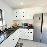 Casa Da Laranjeira- Serene 4bedroom 4bath Pool & Garden Villa, 10 Mins To Vilamoura Marina