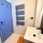 Casa Da Laranjeira- Serene 4bedroom 4bath Pool & Garden Villa, 10 Mins To Vilamoura Marina Villa