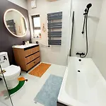 Casa Da Laranjeira- Serene 4bedroom 4bath Pool & Garden Villa, 10 Mins To Vilamoura Marina Quarteira