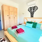 Villa Casa Da Laranjeira- Serene 4bedroom 4bath Pool & Garden Villa, 10 Mins To Vilamoura Marina *
