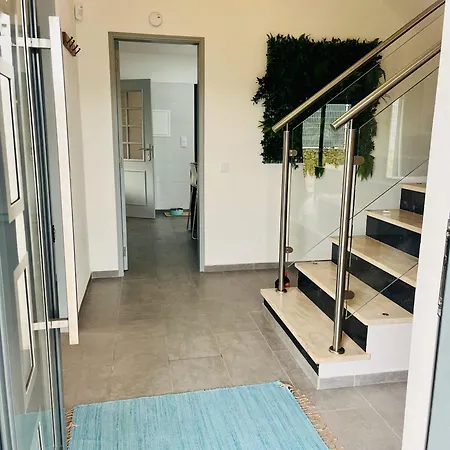 Oasis 4-bedroom Retreat With Pool In Vilamoura Villa