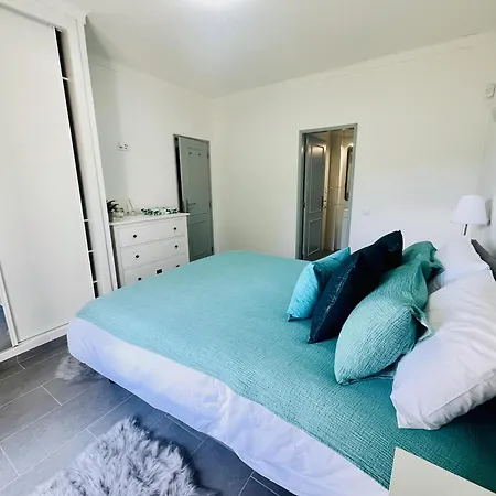 Oasis 4-bedroom Retreat With Pool In Vilamoura Villa *
