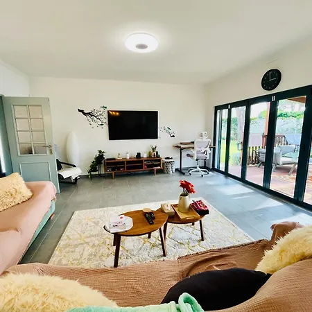 Villa Oasis 4-bedroom Retreat With Pool In Vilamoura
