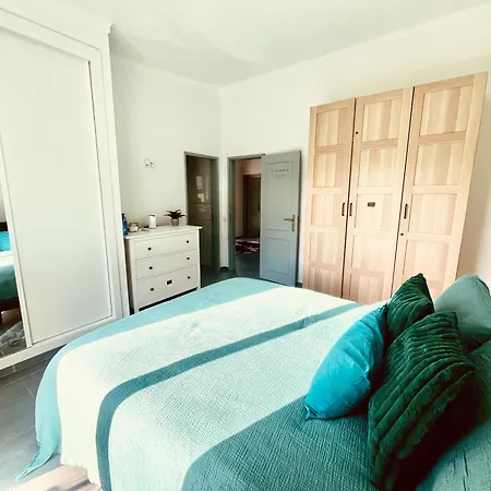 Villa Oasis 4-bedroom Retreat With Pool In Vilamoura *