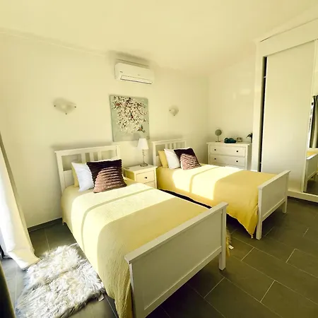 Villa Oasis 4-bedroom Retreat With Pool In Vilamoura *