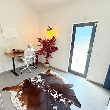 Villa Casa Da Laranjeira- Serene 4bedroom 4bath Pool&garden Villa, 10 Mins To Vilamoura Marina *