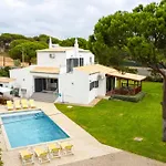 Villa Casa Da Laranjeira- Serene 4bedroom 4bath Pool & Garden Villa, 10 Mins To Vilamoura Marina Quarteira